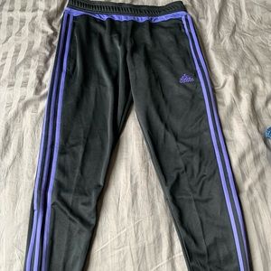 purple adidas pants!💜
